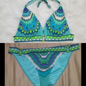 SET: Victoria's secret bikini top and bott…